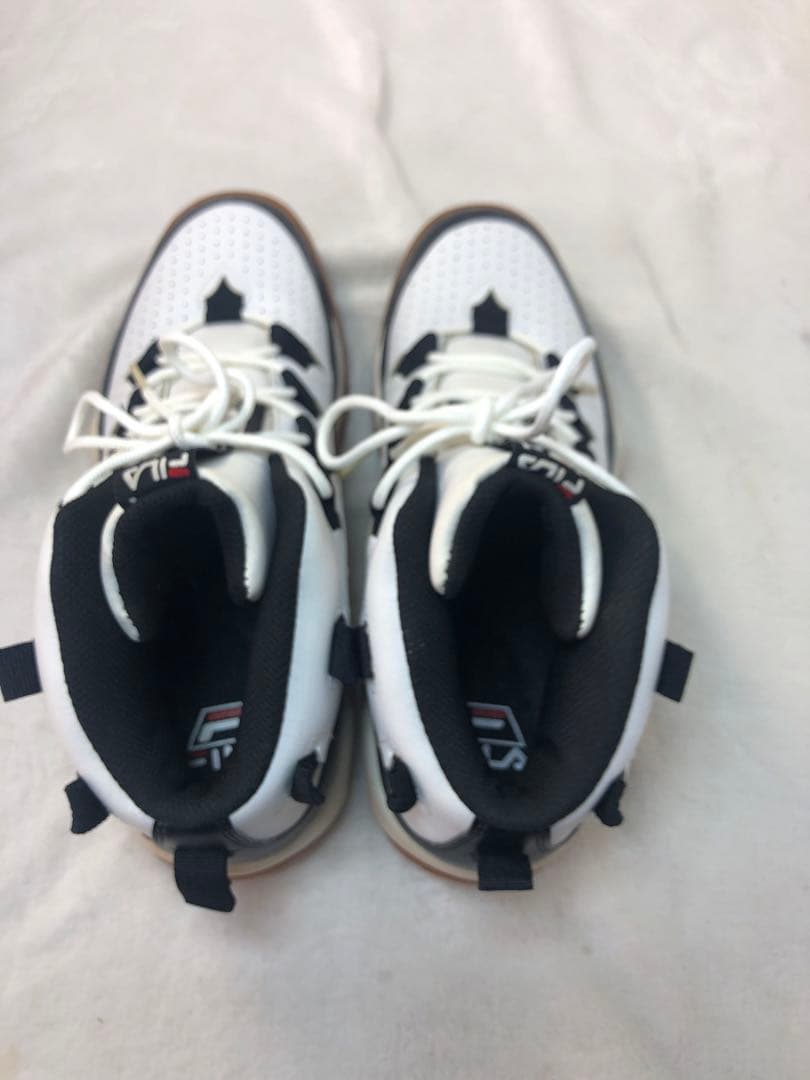 ロ*上様 FILA フィラ　グラントヒル1タルボス　ホワイト　ブラック 27.0