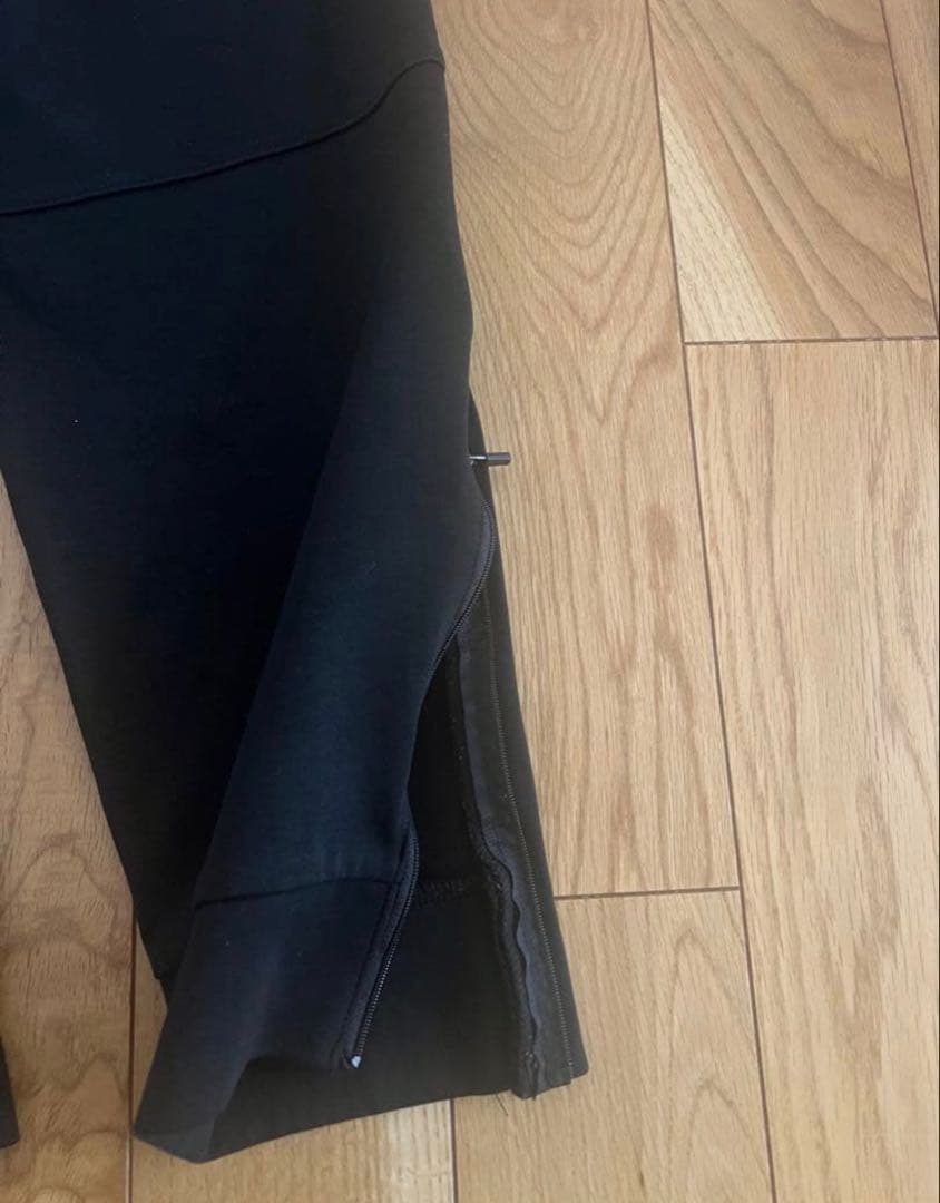 ARCH XXL ブラック　ジップ付