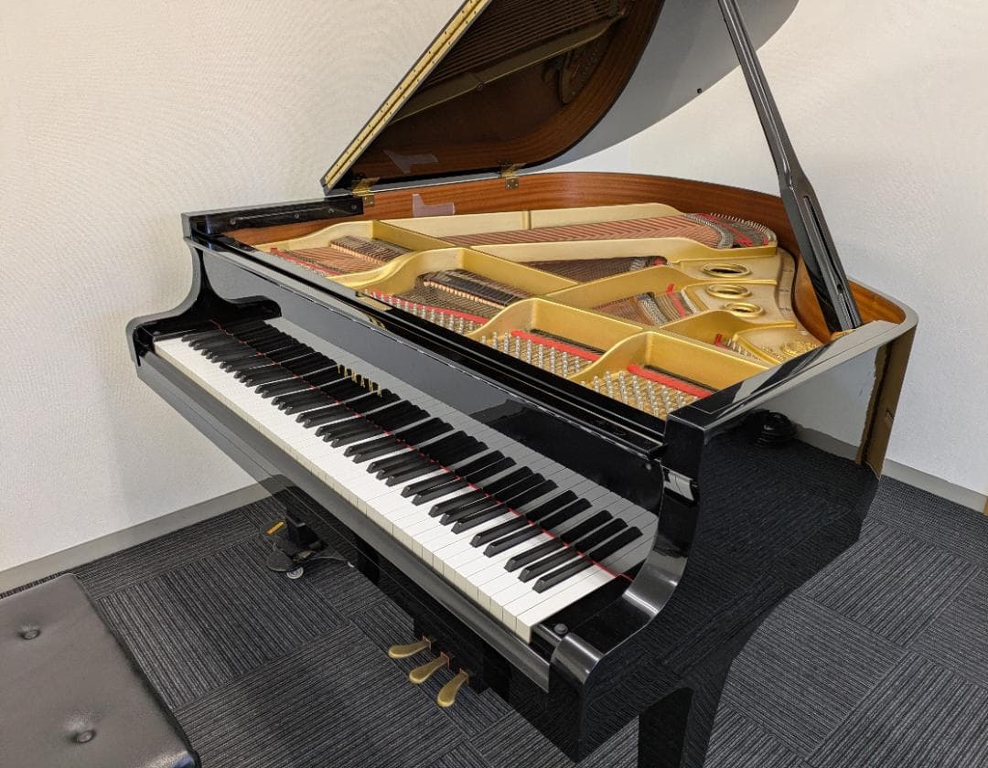 YAMAHA グランドピアノ G1B (弱音装置付)【470万番台】