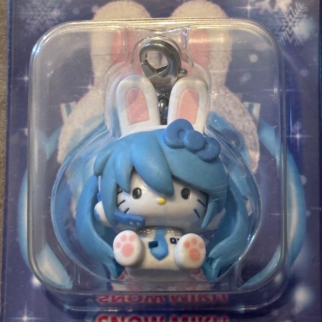 ハローキティ 初音ミク 北海道限定 ファスナー マスコット 雪ミク コラボ