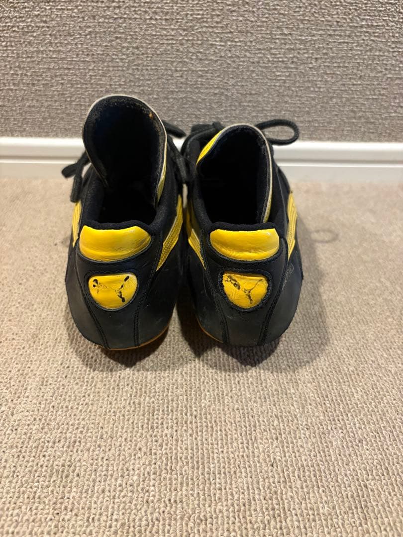 【中古】PUMA パラメヒコ ブラック×イエロー