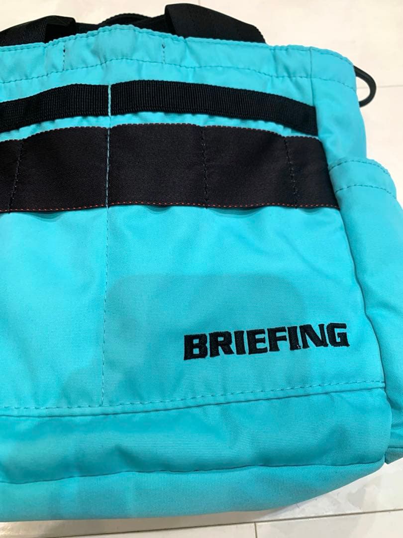 希少　即完売　ブリーフィング　briefing カードバッグ　ティファニーブルー