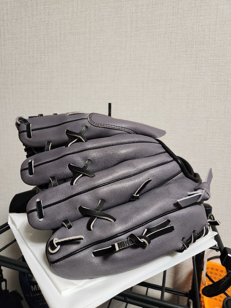 ZETT 　ゼット　プロステイタス　オーダー　投手　ダークグレー　サイズ千賀選手