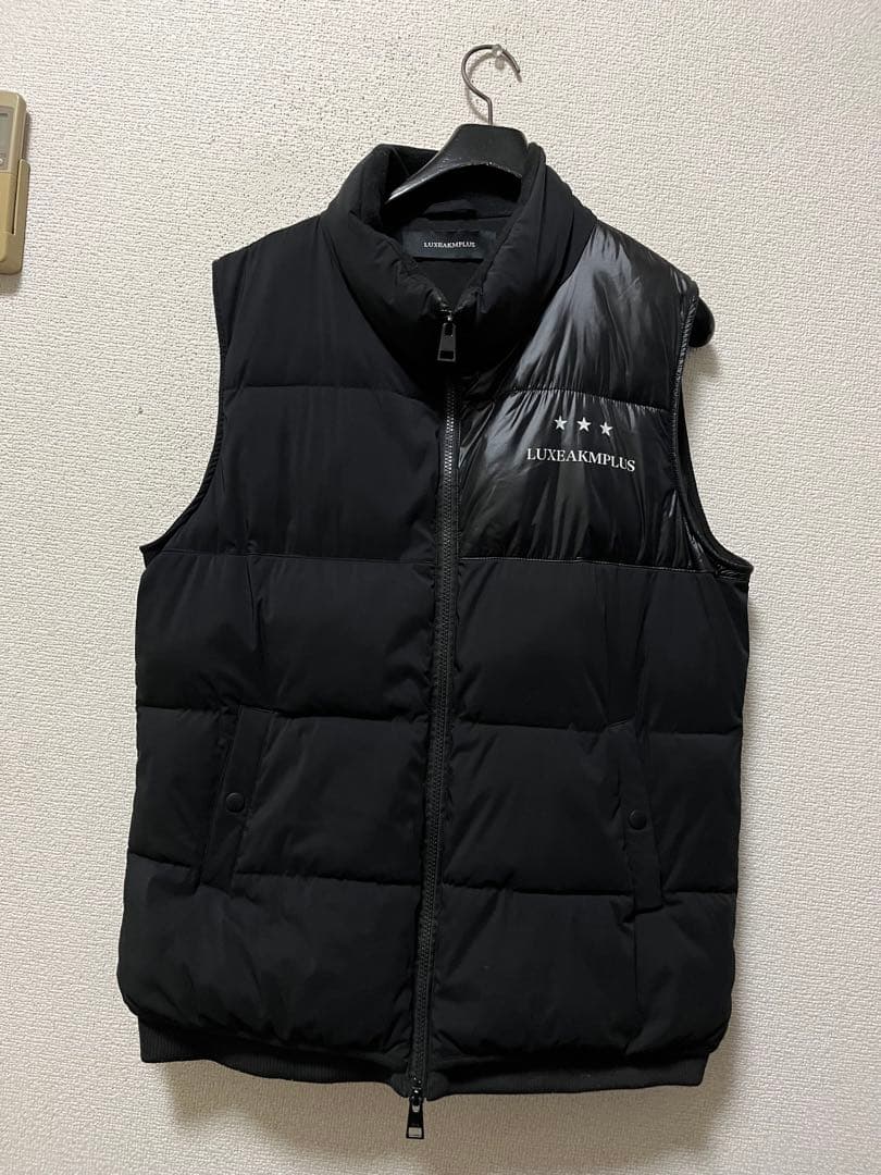 LUXEAKMPLUS　パデッドベスト　/XL　ブラック　ゴルフ　ロゴプリント