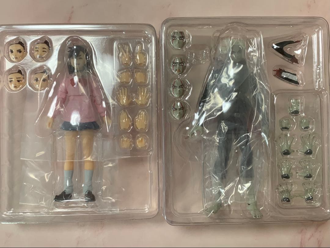 【ダンダダン】S.H.Figuartsオカルン（変身） モモ 開封品2体セット