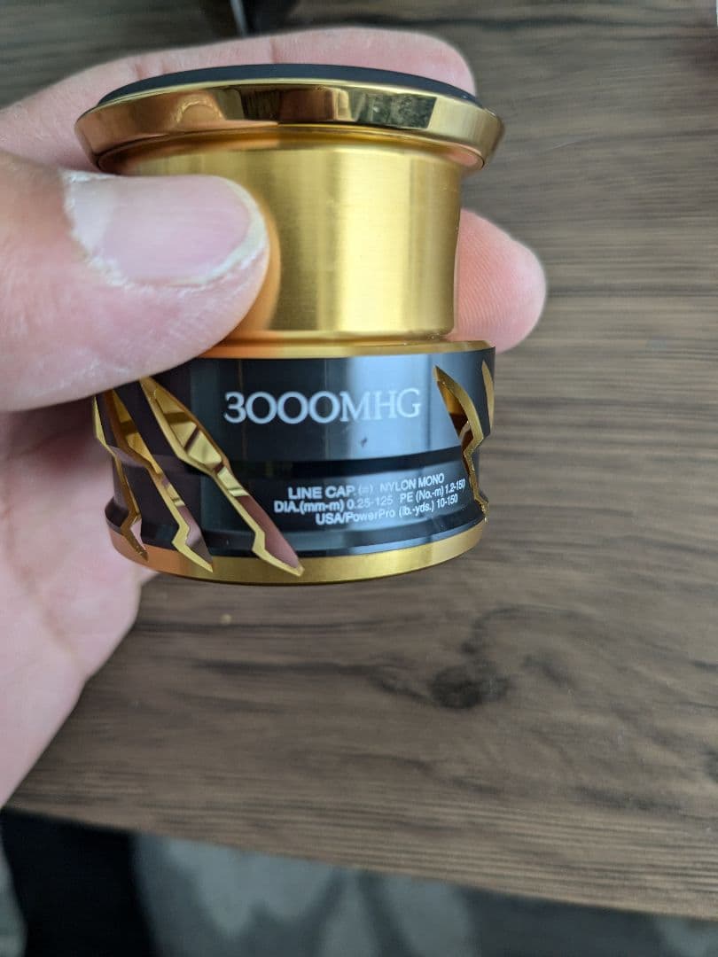 SHIMANO　ツインパワー3000mhg スプール