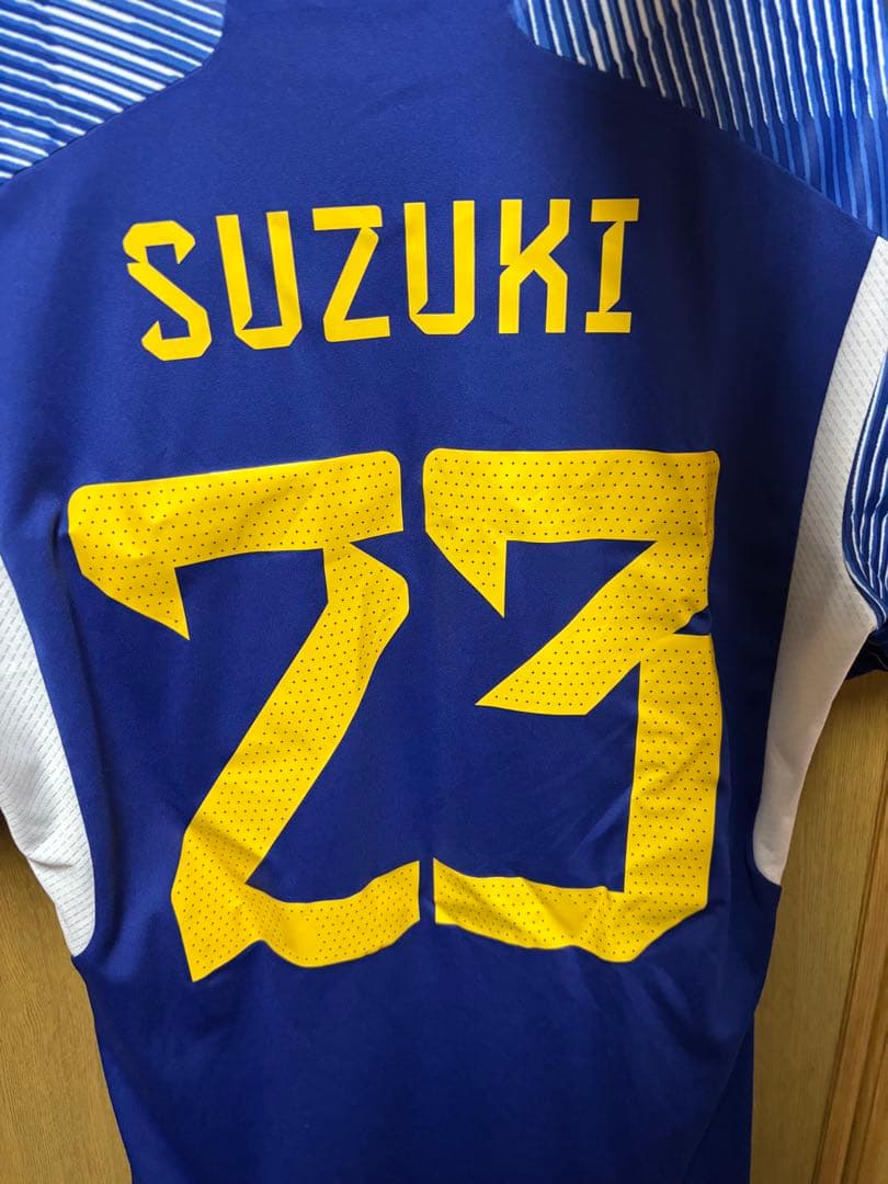 サッカー日本代表 鈴木彩艶 ユニフォーム M