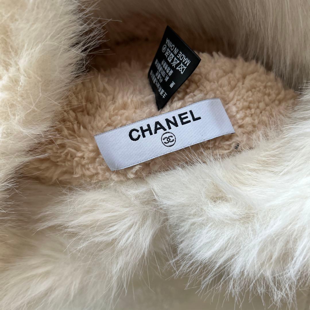 Chanel ノベルティ　ツイード帽子 ファー付き　新品未使用！