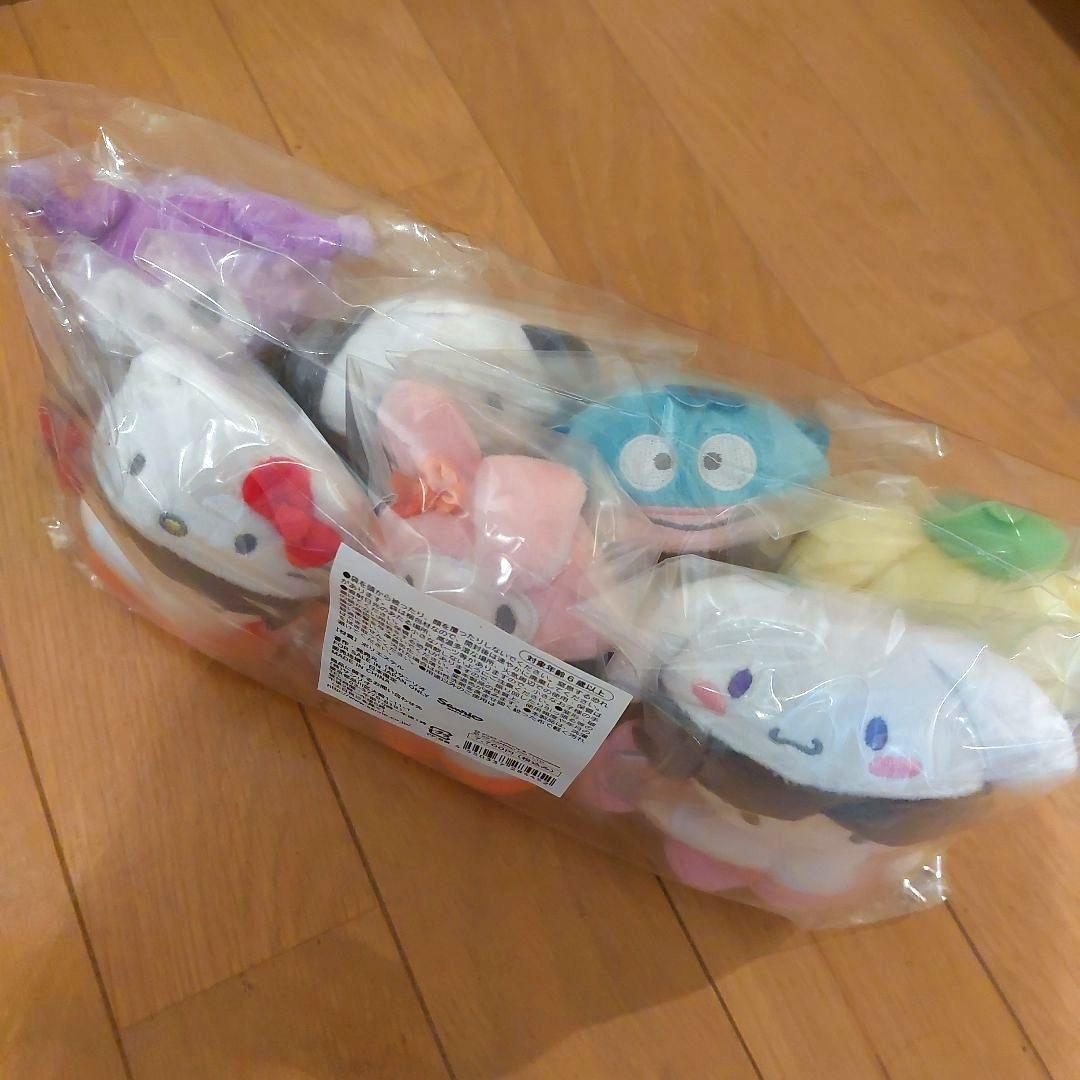 サンリオクリップマスコットセット　なにわ男子