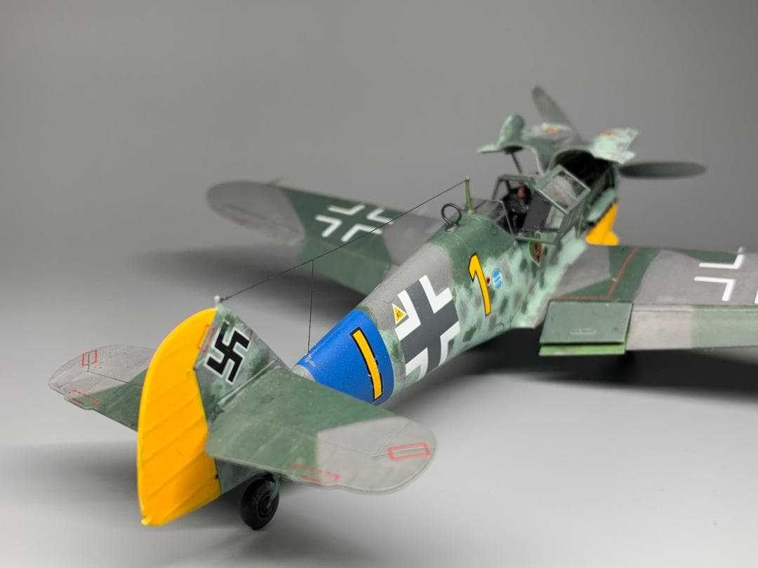 タミヤ1/48 メッサーシュミット Bf109 G-6 塗装済み完成品