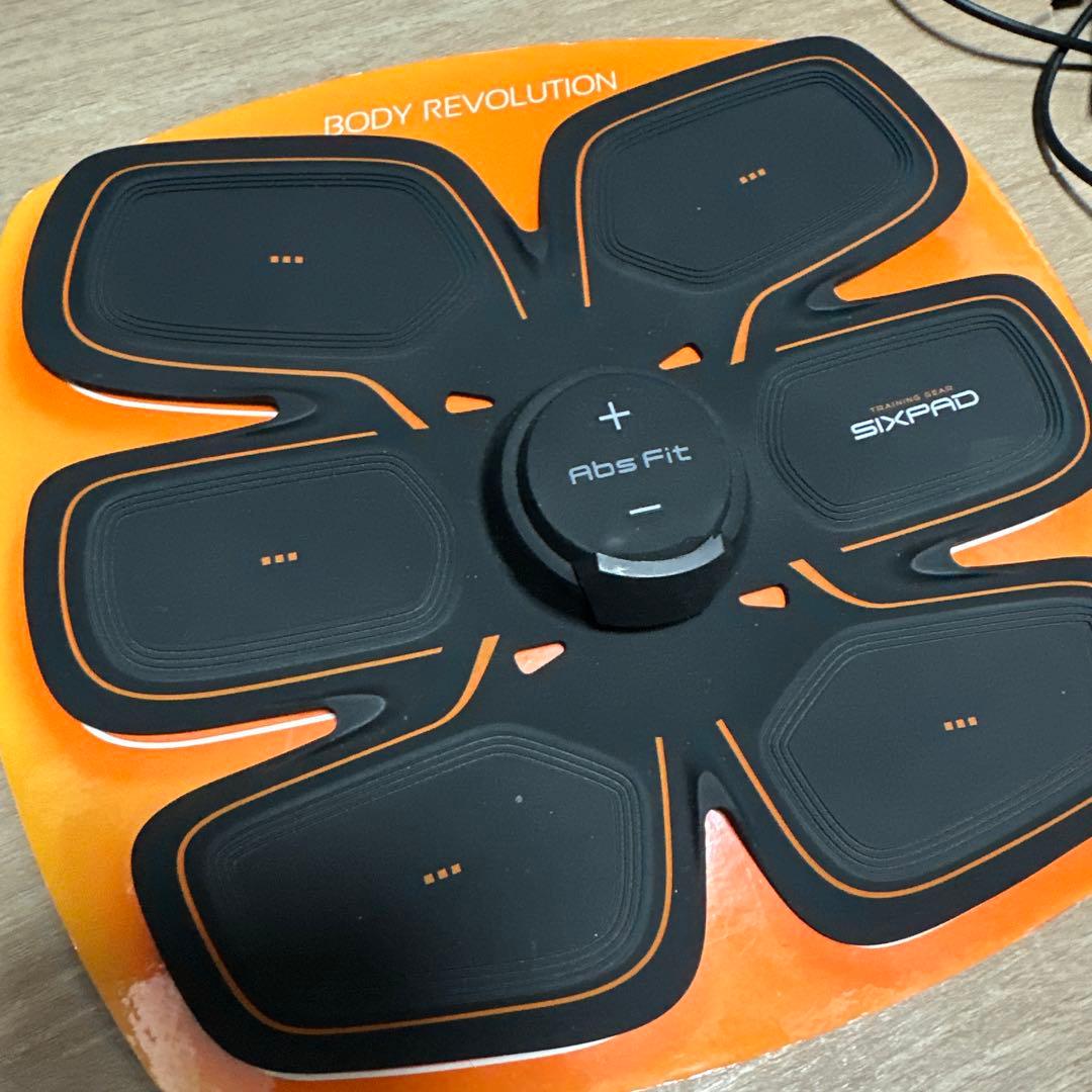 シックスパッド充電式 ボディフィット2個アブズフィット1個