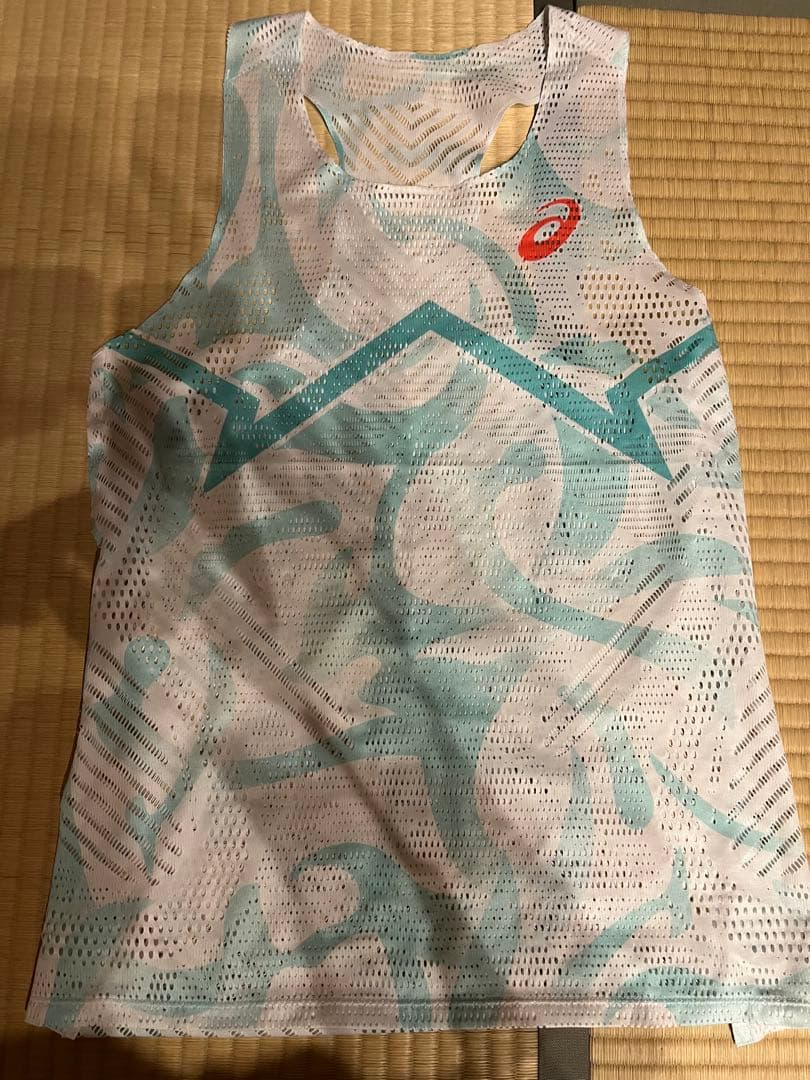 アシックス SPEEDシングレット　サイズs
