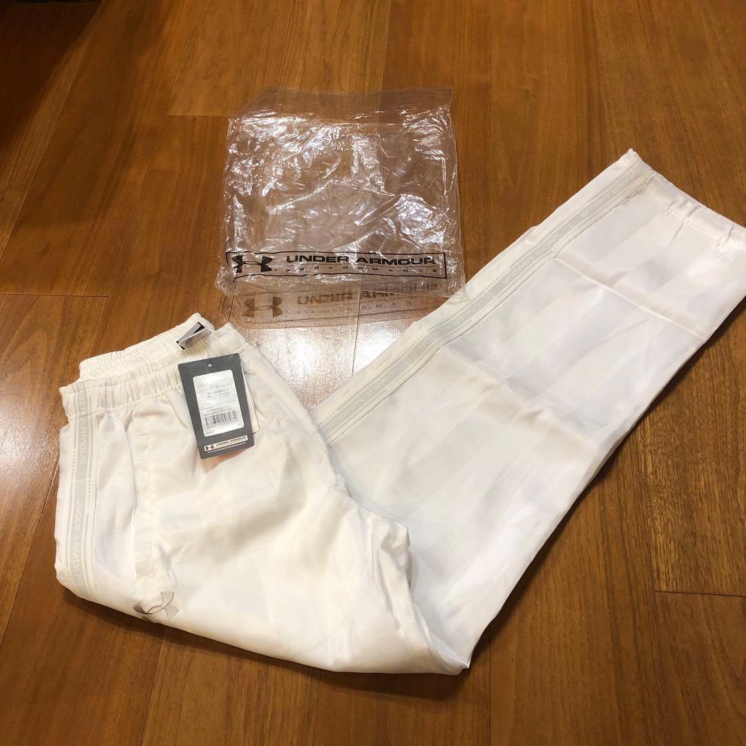 アンダーアーマー　オールシーズンギア・パンツ新品