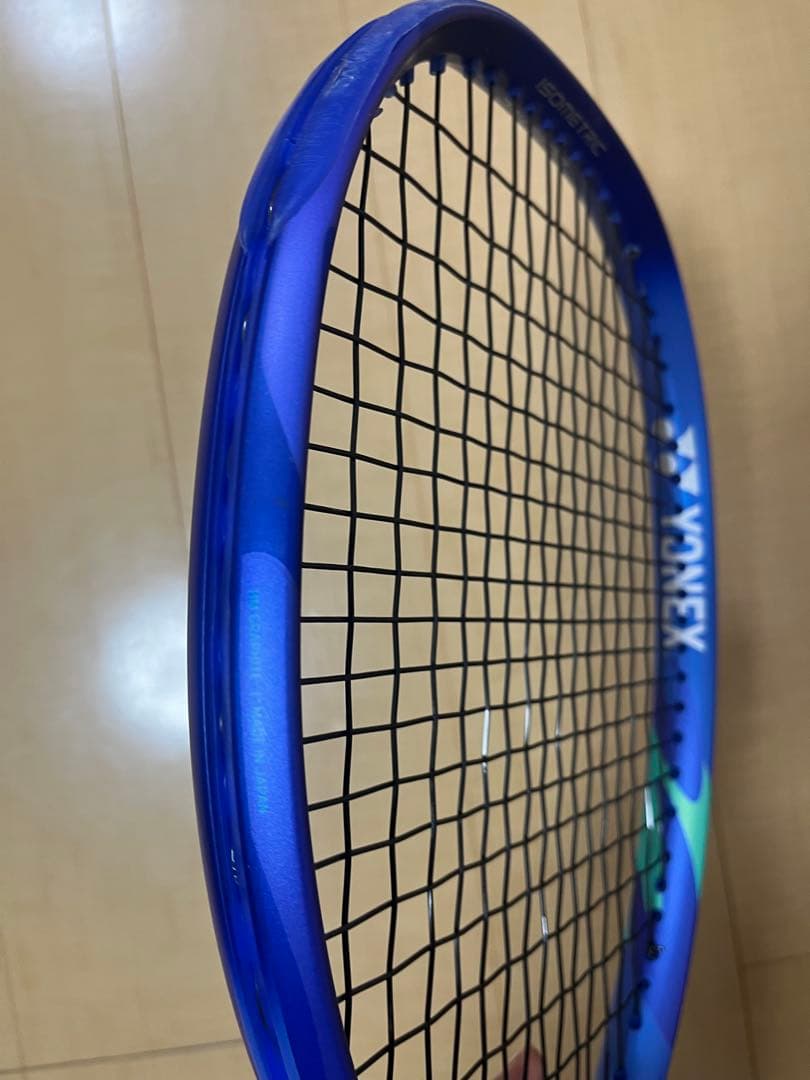 ヨネックス EZONE 100 テニスラケット