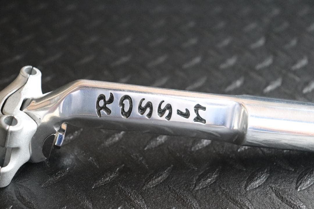 トマト栽培者【希少!!】ROSSIN刻印エアロシートポスト 27.0