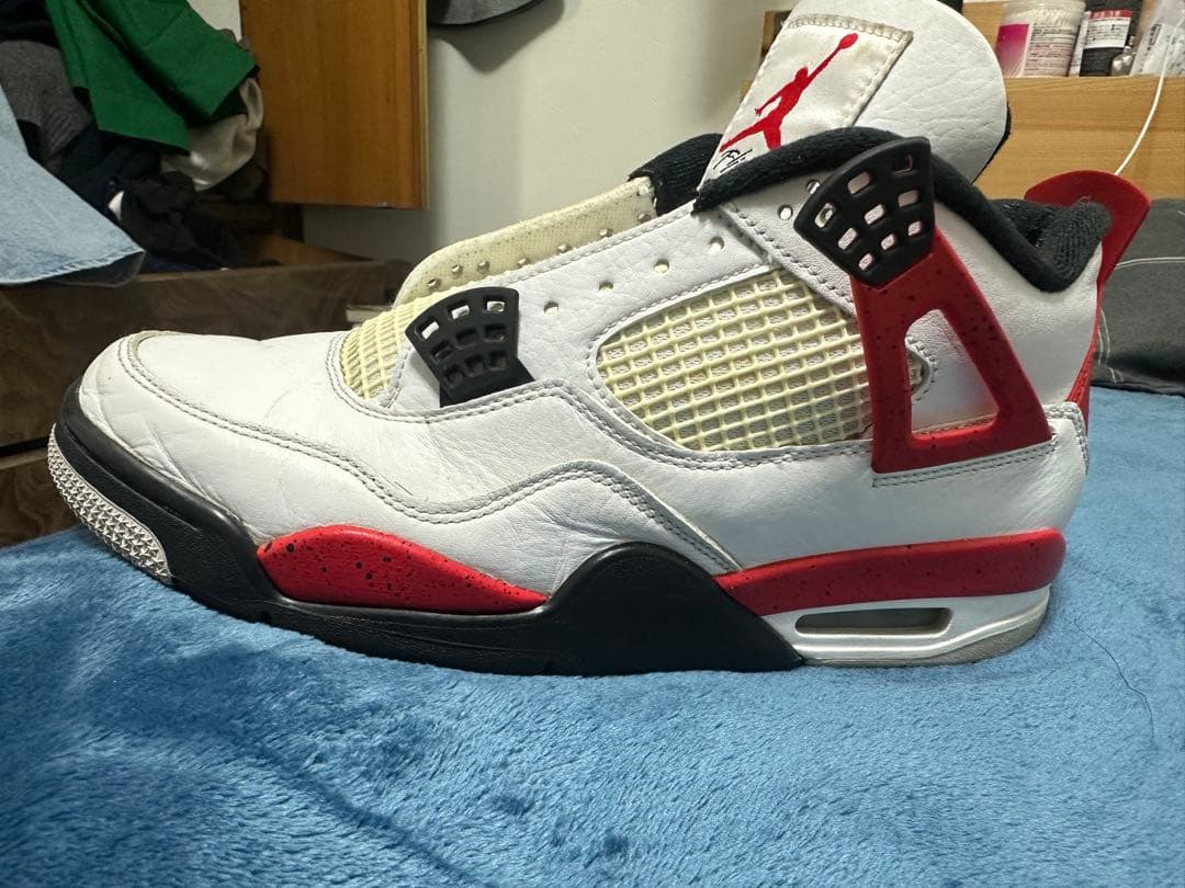 Air Jordan 4 ホワイト/レッド/ブラック