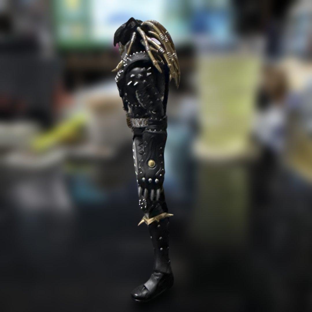 カザリ
