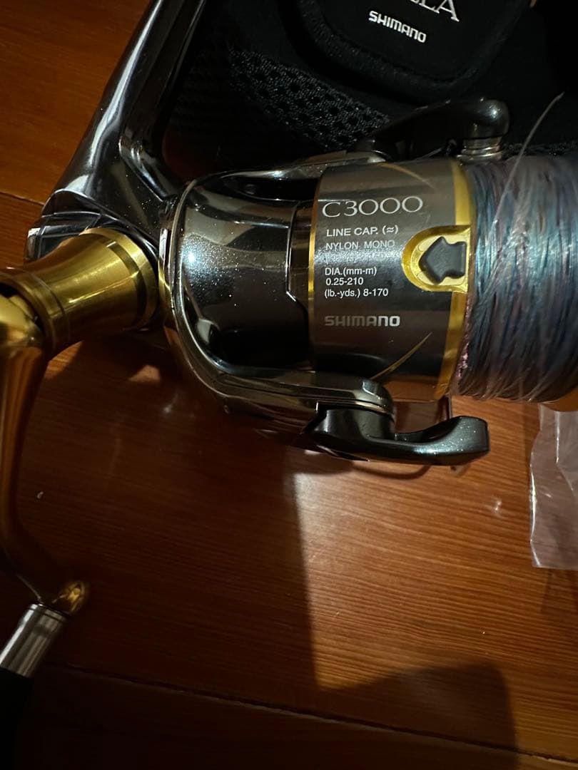 SHIMANO STELLA C3000HG フィッシングリール