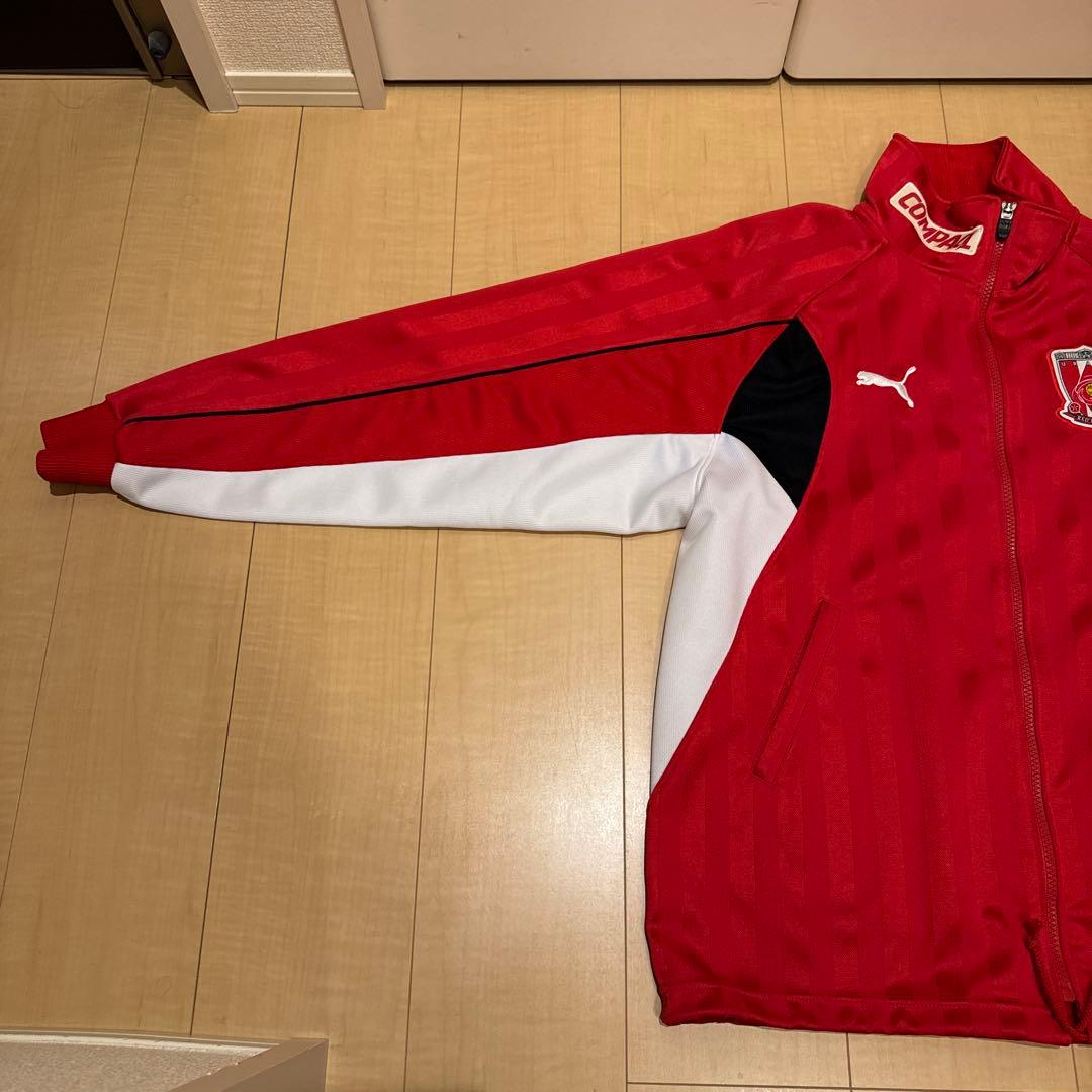 浦和レッズ PUMA トラック ジャケット S-Mサイズ 赤 ジャージ プーマ