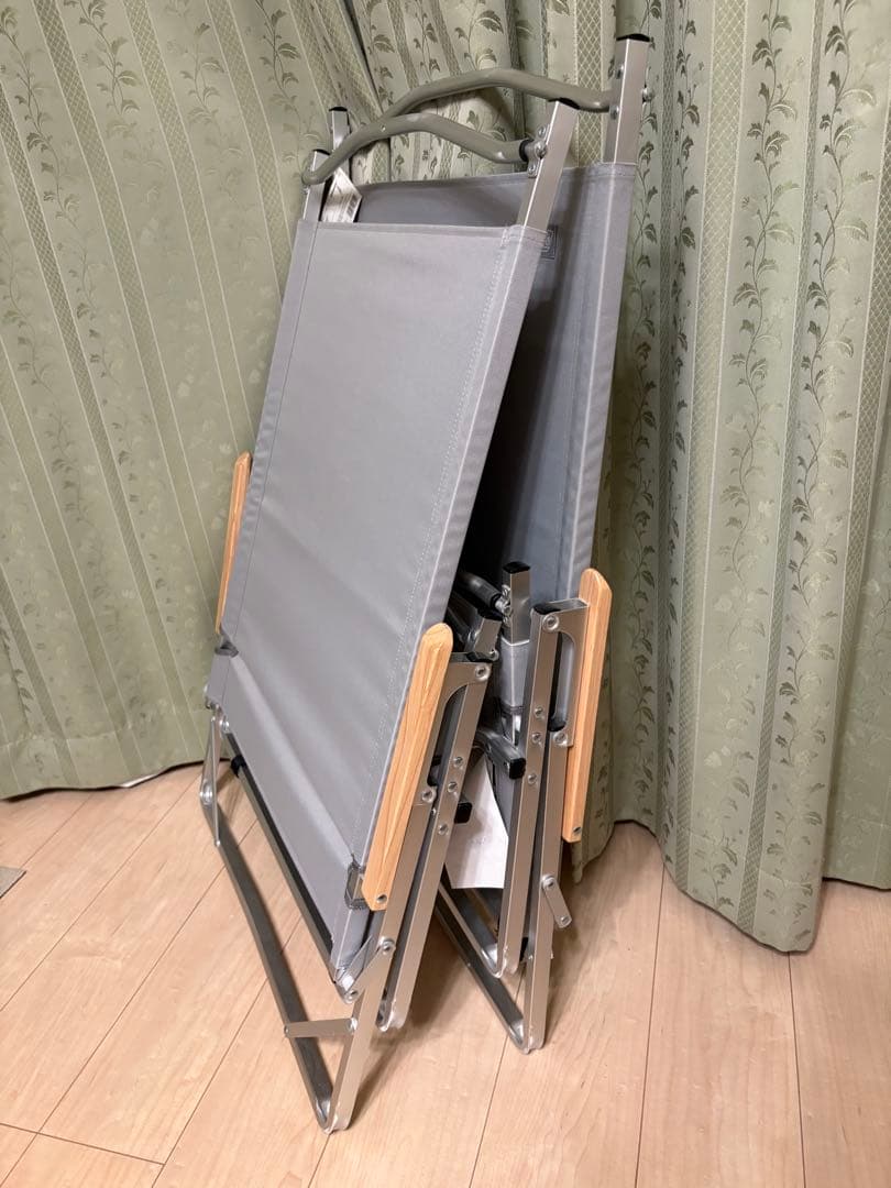 新品同様　Coleman フォールディングチェアワイド　２脚セット（グレー）