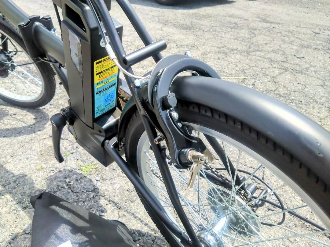 りょう様　☆ルミクロ 折り畳み電動アシスト自転車 １年保証 k482☆
