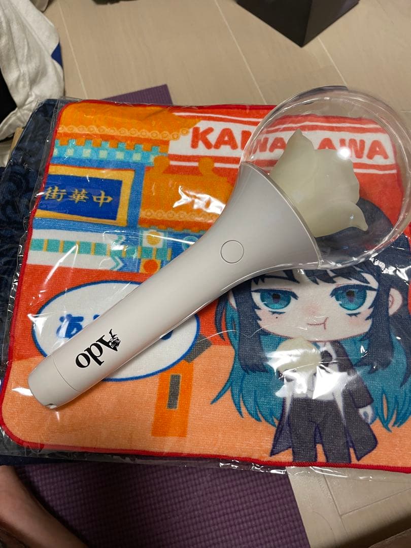 Ado グッズ