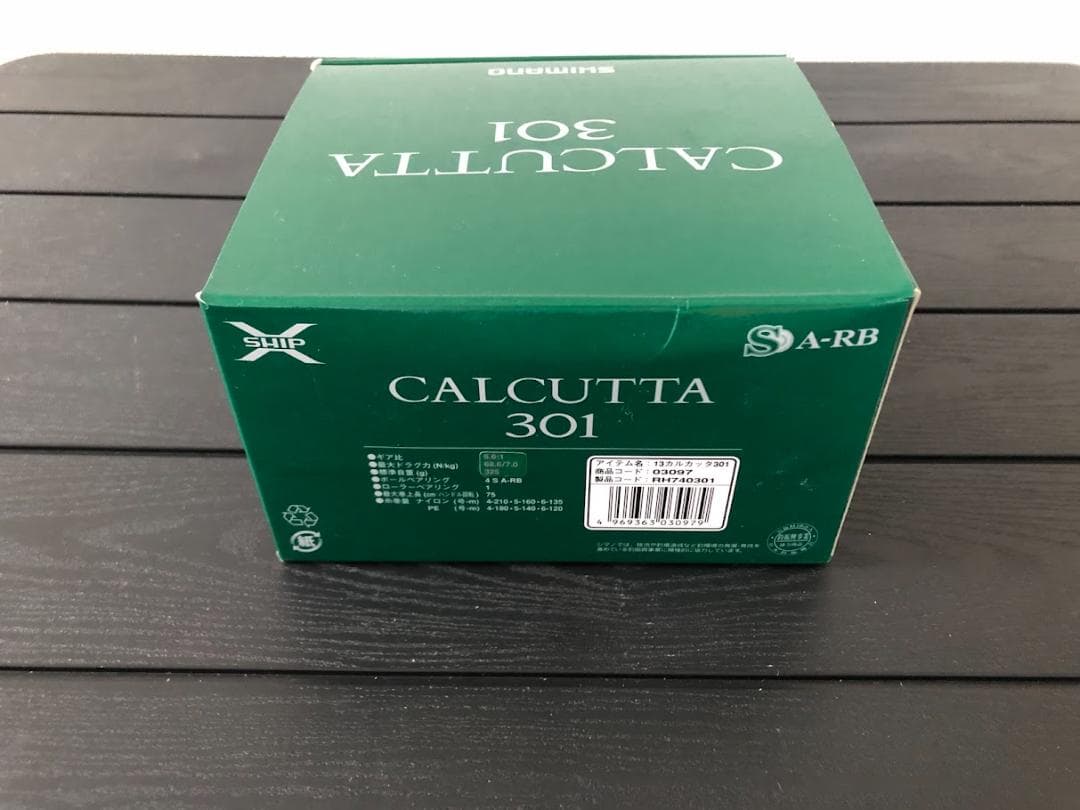 SHIMANO シマノ CALCUTTA 301 ベイトリール 左ハンドル
