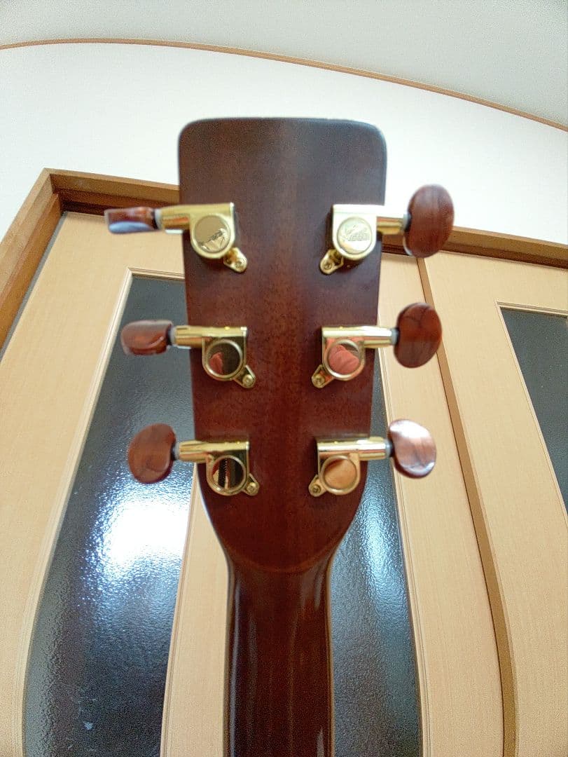 Morris M-511 アコースティックギター　１９８５年製