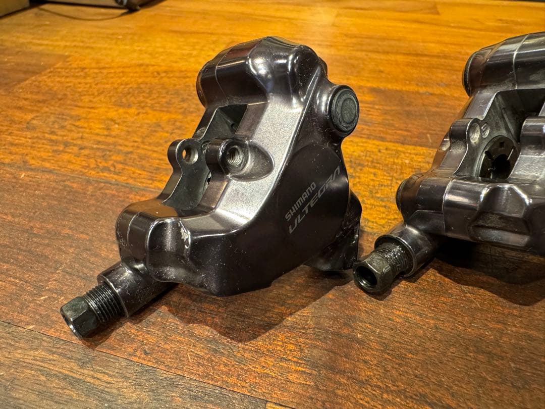 Shimano BR-R8170 ディスクブレーキキャリパー