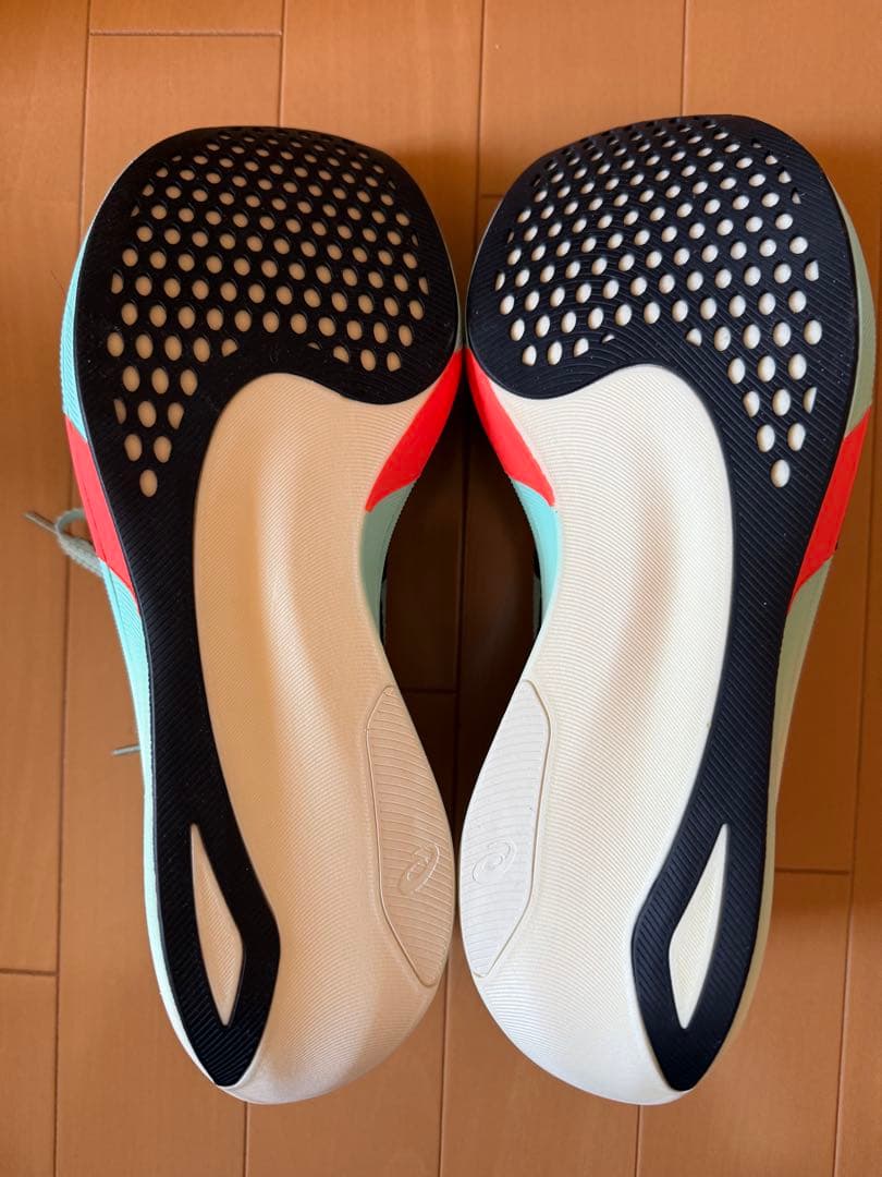 新品未使用品【28.5cm】ASICS アシックス メタスピードエッジパリ