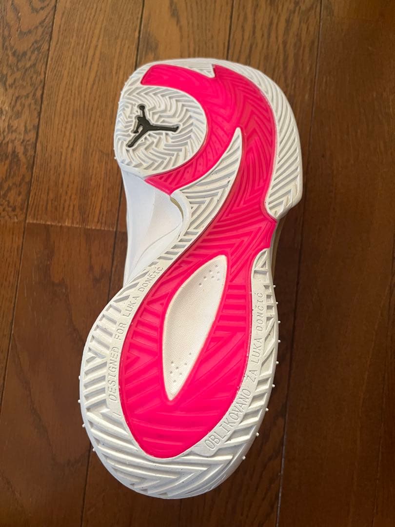 新品　JORDAN LUKA 3 SE PF 11 ルカ3 27.5 値下げ可能