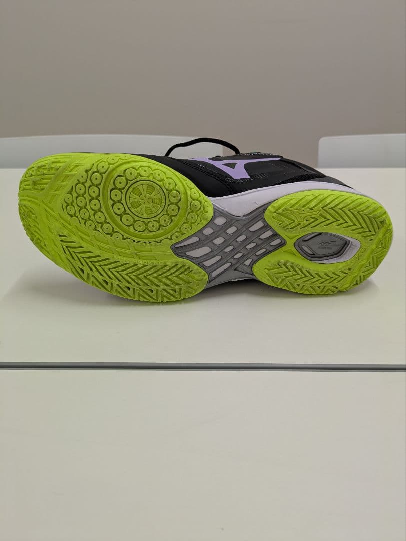 Mizuno バドミントンシューズ ウエーブクローNEO3 26cm