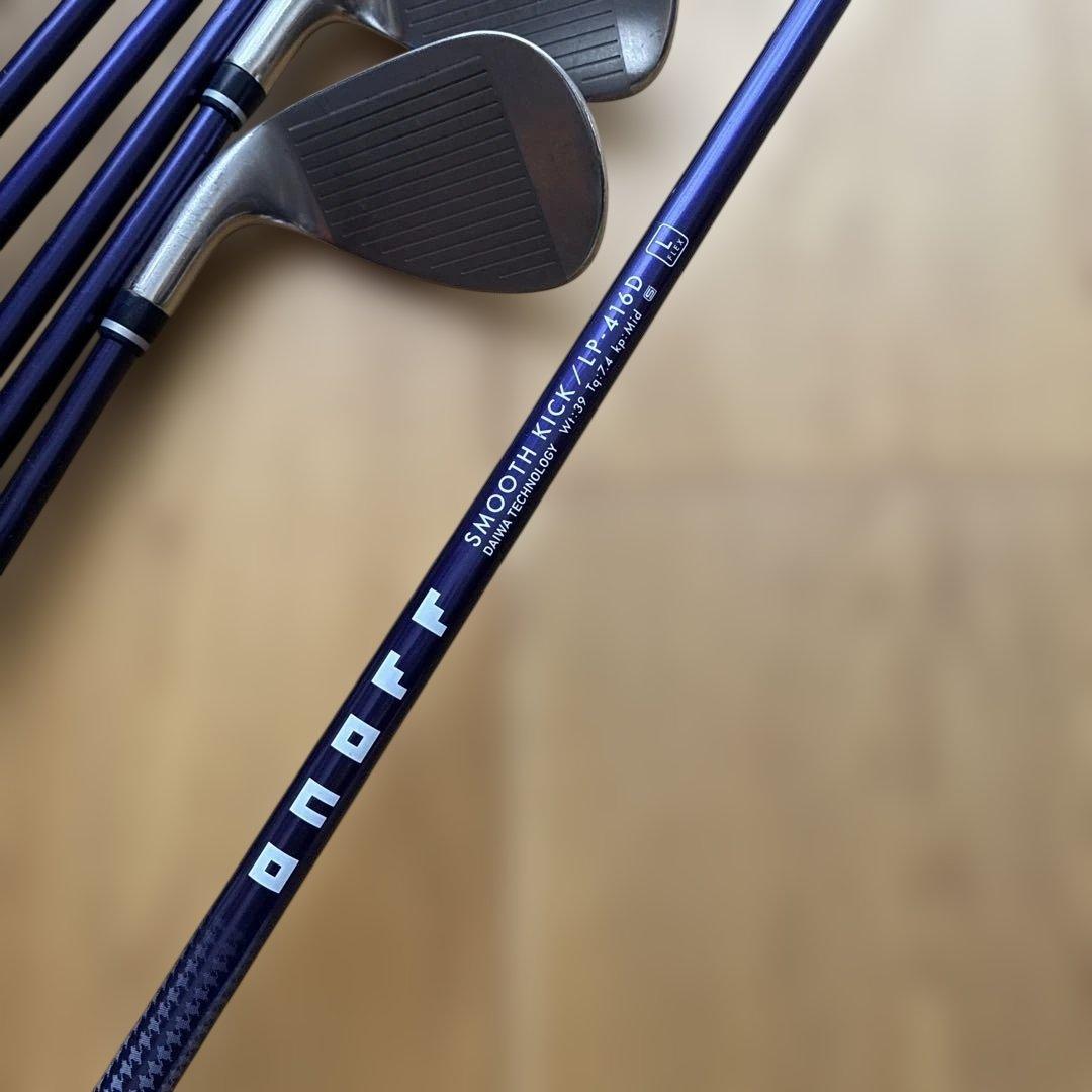 レディースゴルフクラブセット（ドライバー、アイアン）onoff 全7本