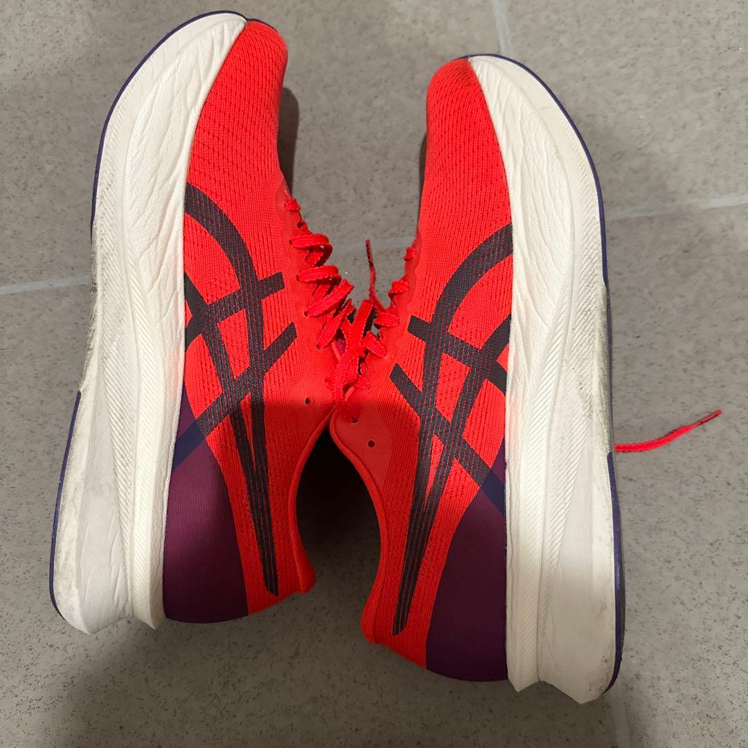 asics ランニングシューズ ヨギリ