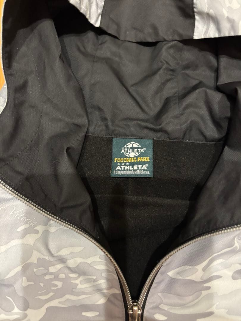 ATHLETA アスレタ ナイロンパーカー Mサイズ(裏起毛)