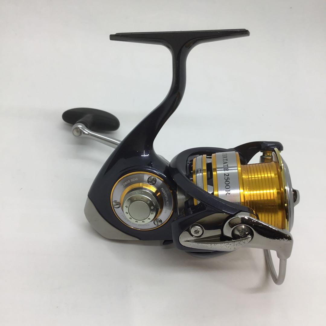 ダイワ　セルテート2500R(中古品)スピニングリール