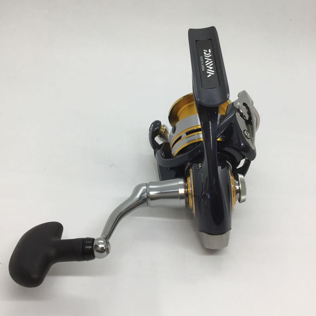 ダイワ　セルテート2500R(中古品)スピニングリール