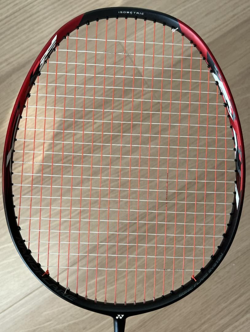 【美品】YONEX ナノフレア700（NANOFLARE 700） 5UG5