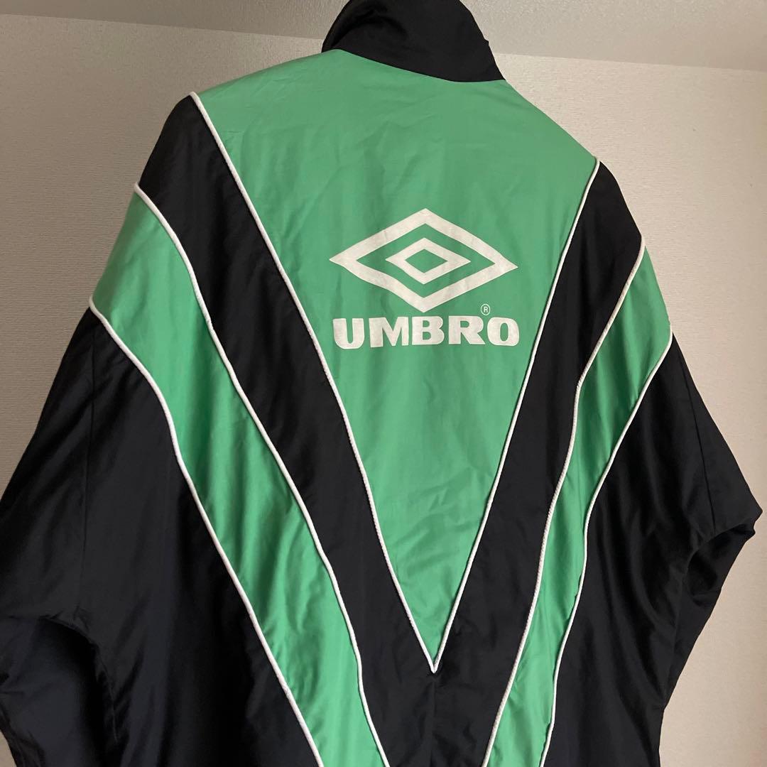 希少　90's umbro アンブロ　ベンチコート　ブラック×グリーン