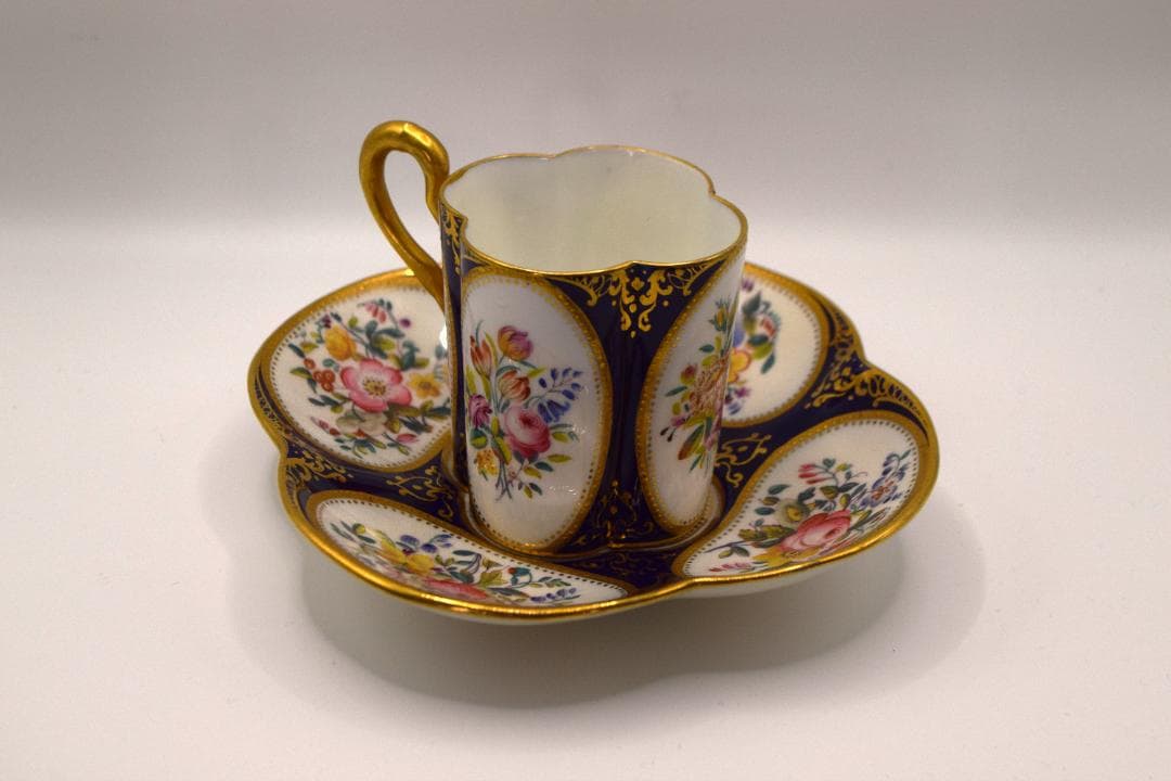 英国　コールポート　1881年～1891年頃　コーヒーカップ＆ソーサー