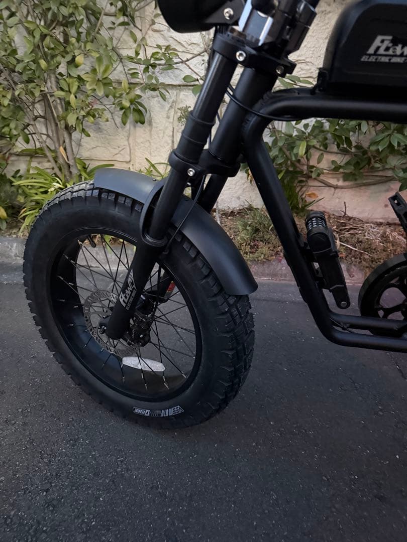 【走行114km】FLOW BIKE 電動アシスト自転車 e-bike 超美品