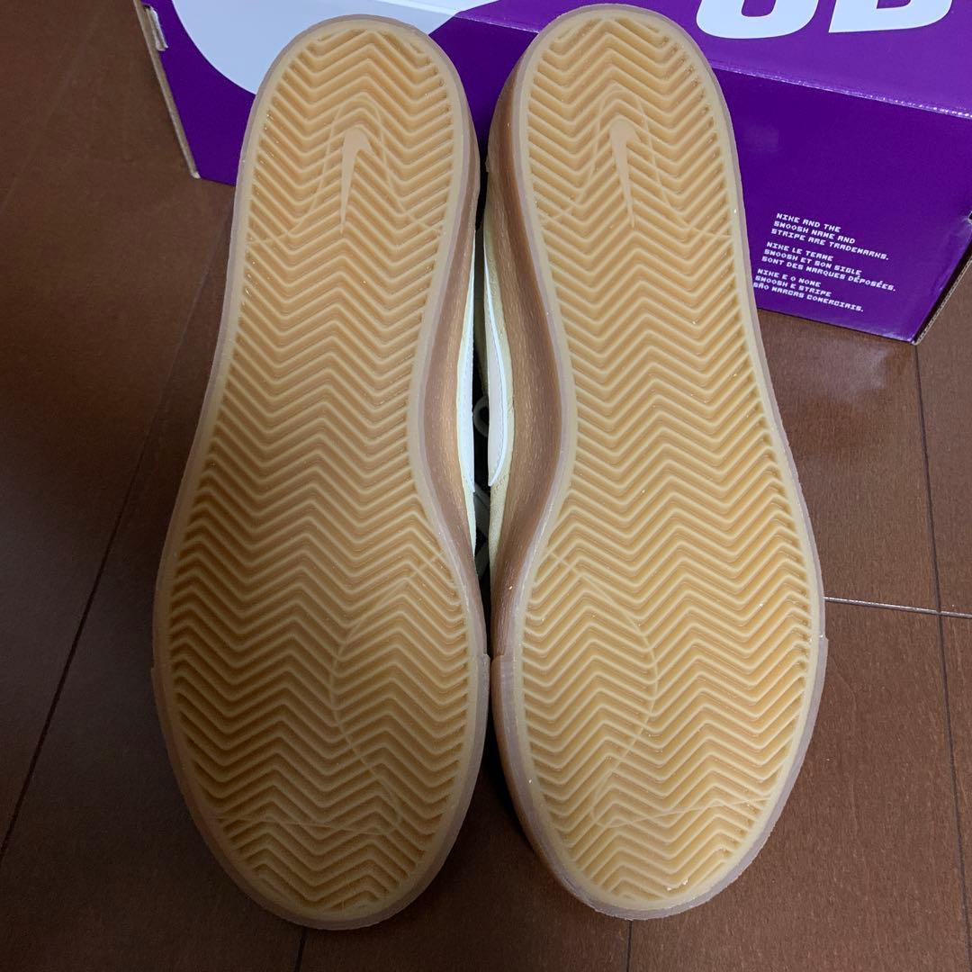 新品【Nike 】SB スニーカー クリーム色 スエード ただ今お値引き中!