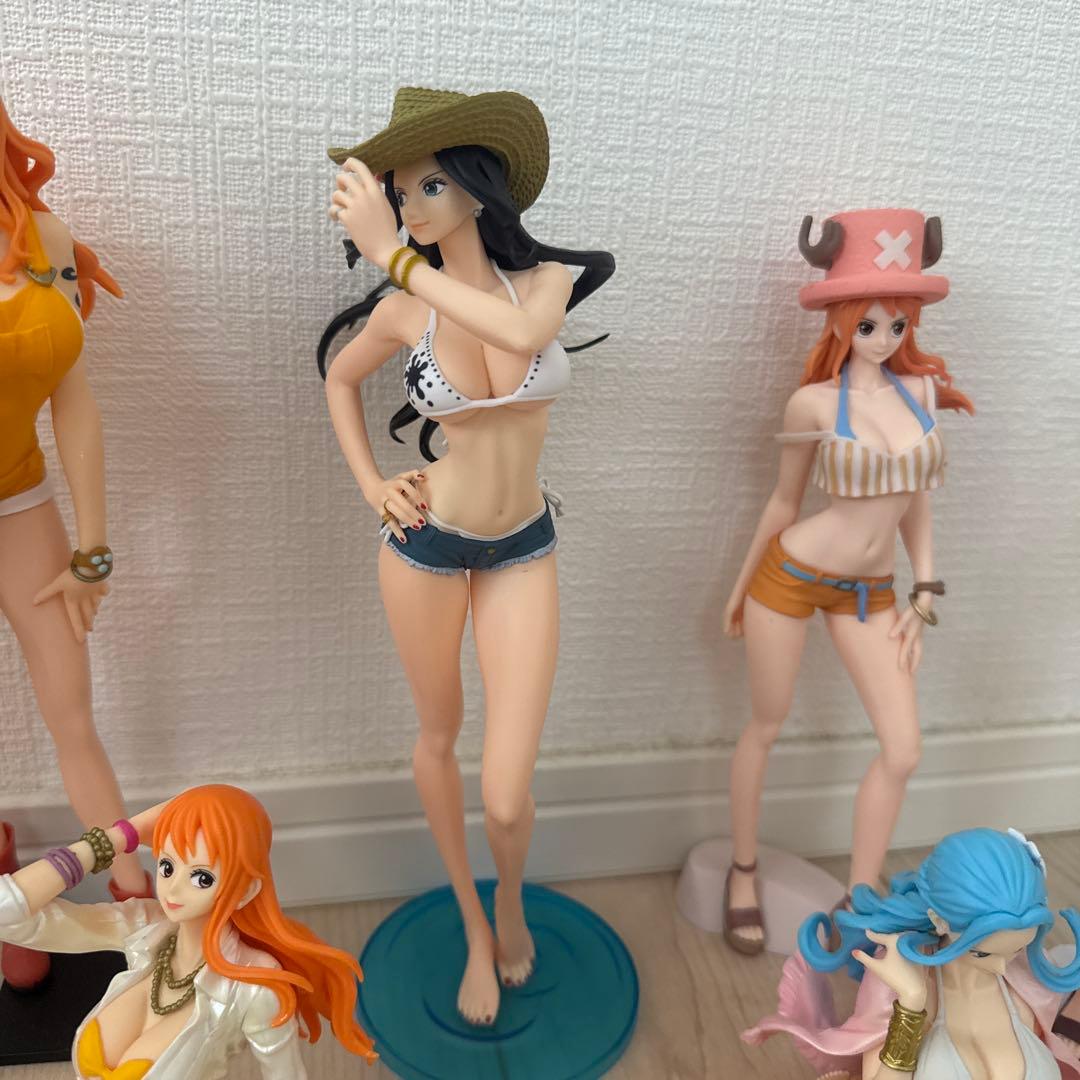 ONE PIECE ワンピース 水着 フィギュア セット 7体 GLITTER