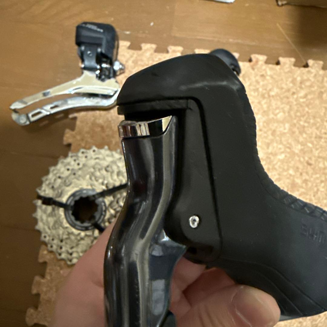 Shimano ULTEGRA Di2 R8070電動油圧ディスクコンポーネント