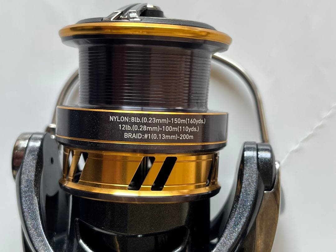 DAIWA スピニングリール　LEGALIS LT3000-CXH