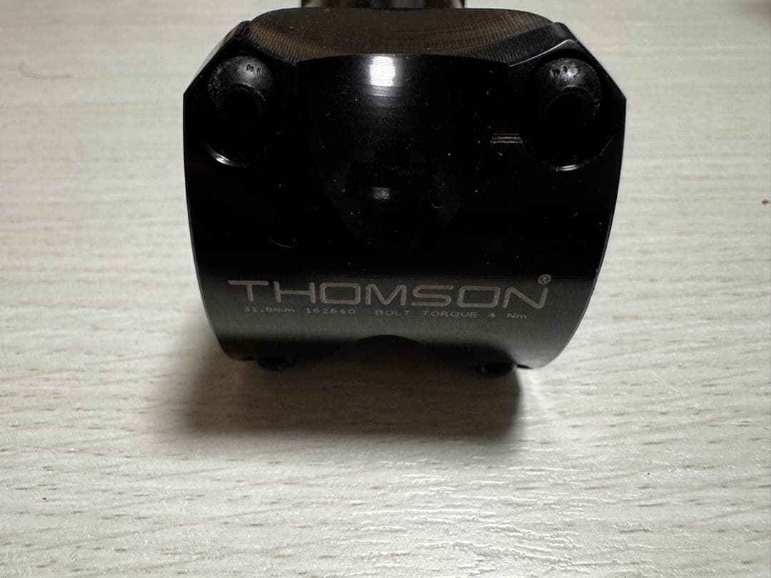 THOMSON X4 ステム 110mm 10° 31.8