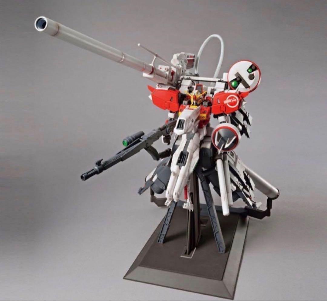 【新品】ＭＧ 1/100 ＰＬＡＮ３０３Ｅ ディープストライカー　ガンダム