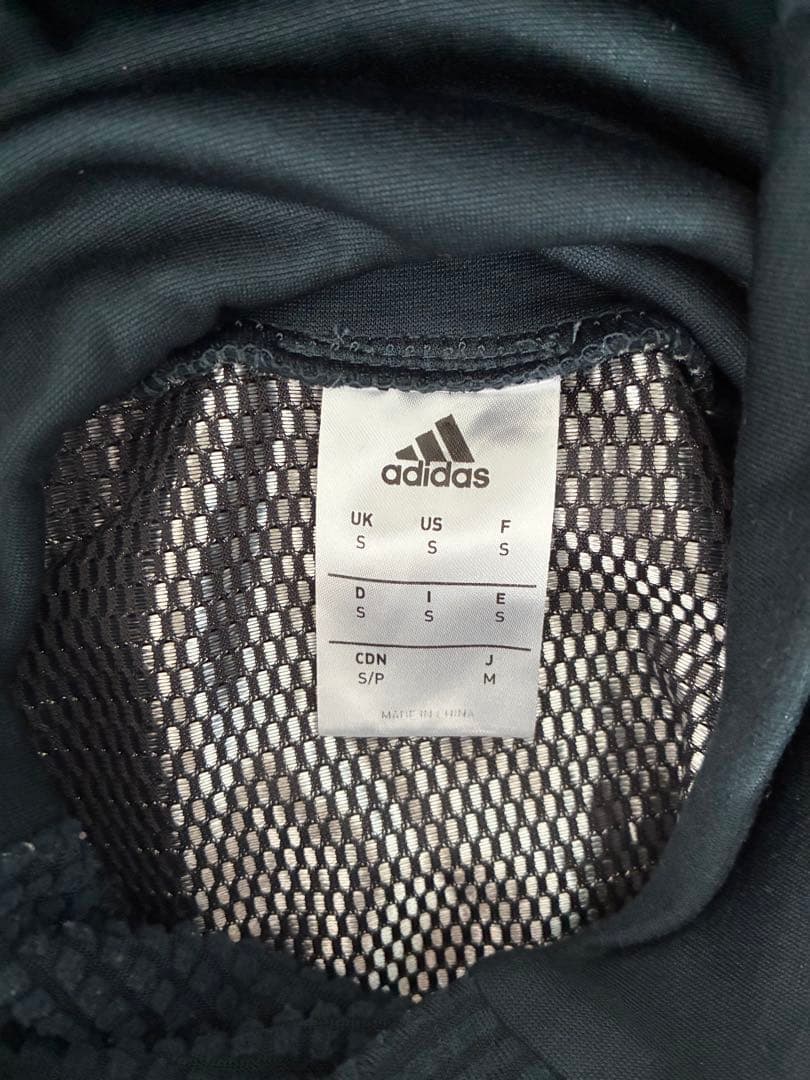 adidas Real Madrid ハイネックジャージ