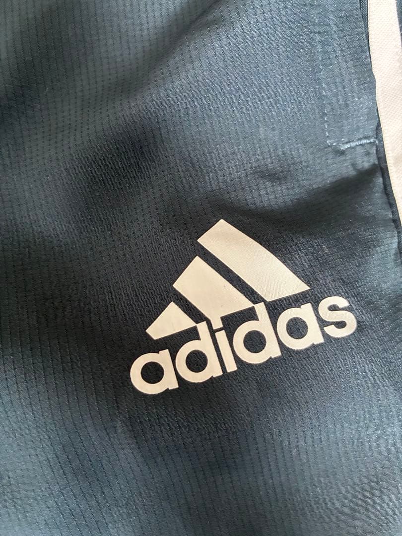 adidas Real Madrid ハイネックジャージ