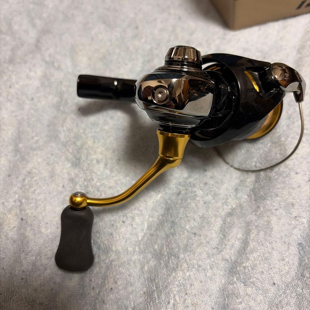 DAIWA 23レガリス LT2000S-P